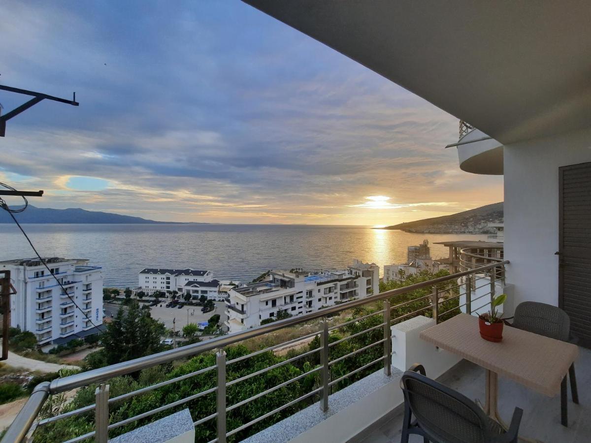 Nora'S Guesthouse Sarandë 외부 사진