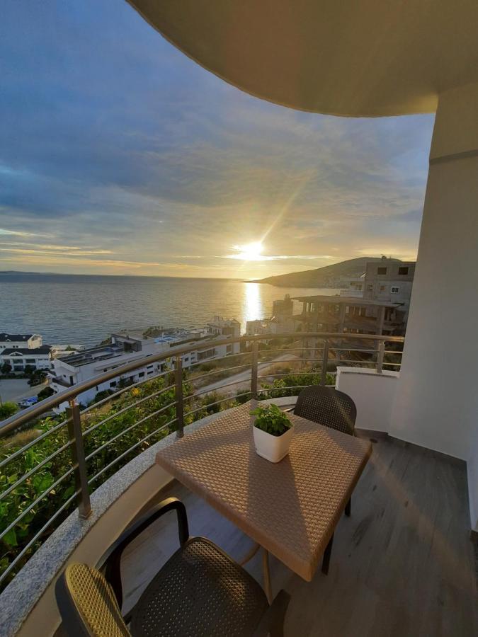 Nora'S Guesthouse Sarandë 외부 사진