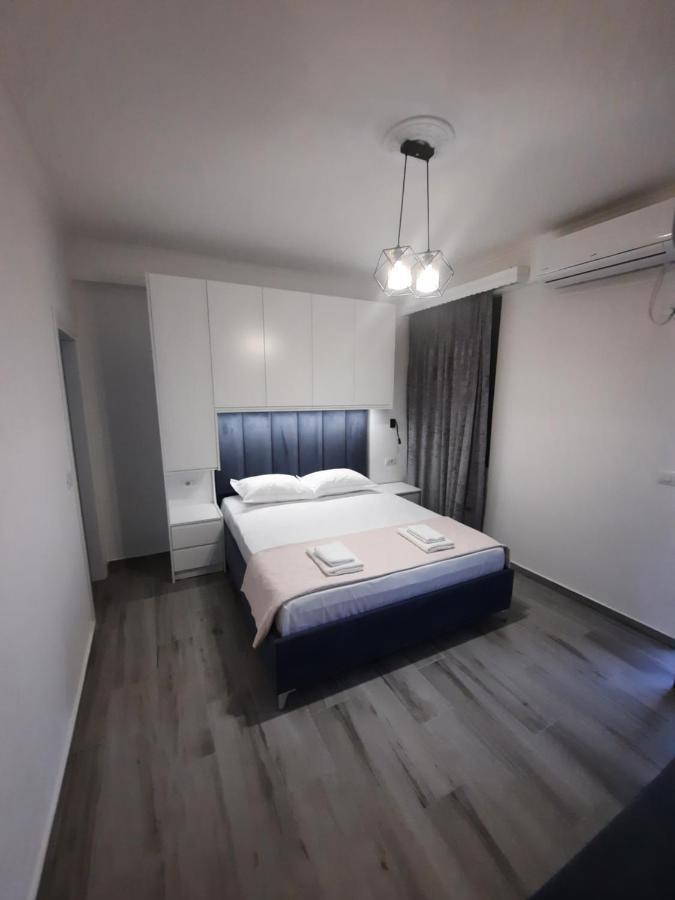 Nora'S Guesthouse Sarandë 외부 사진