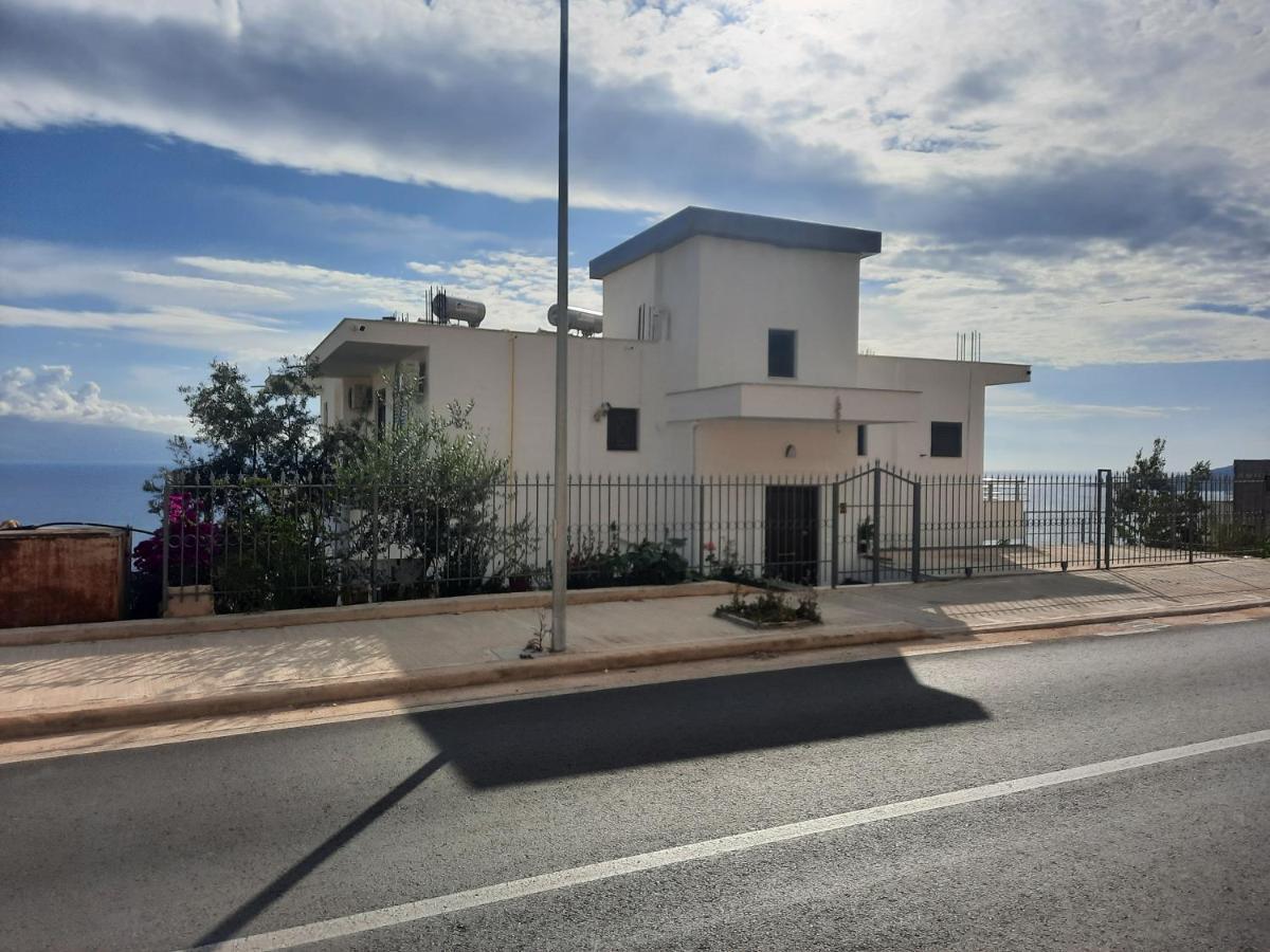 Nora'S Guesthouse Sarandë 외부 사진