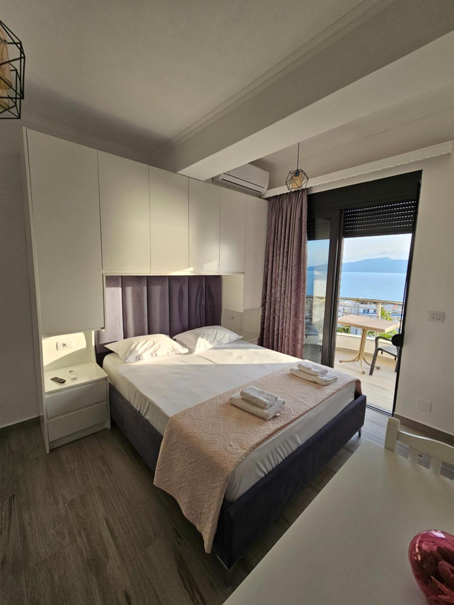 Nora'S Guesthouse Sarandë 외부 사진