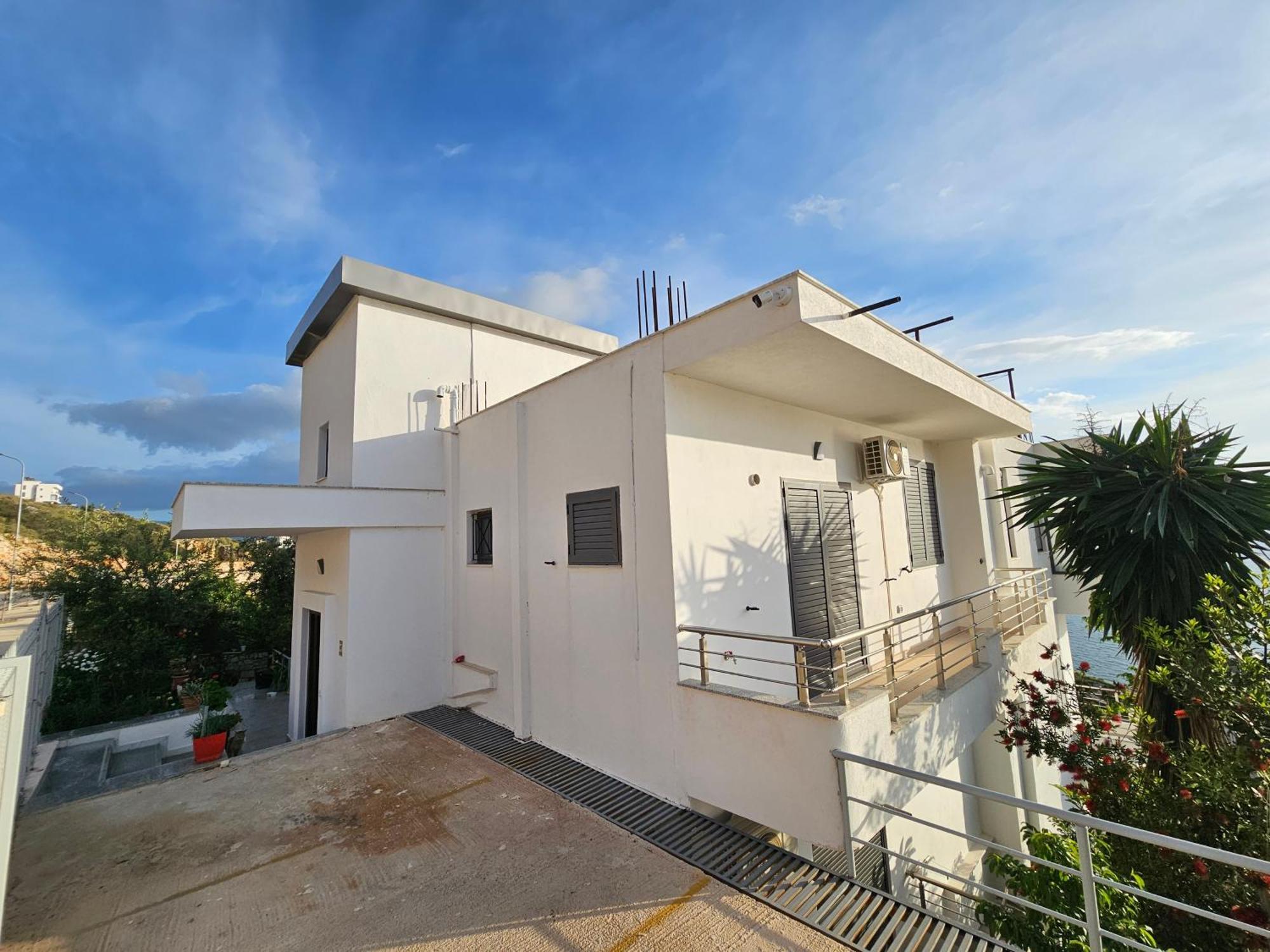 Nora'S Guesthouse Sarandë 외부 사진