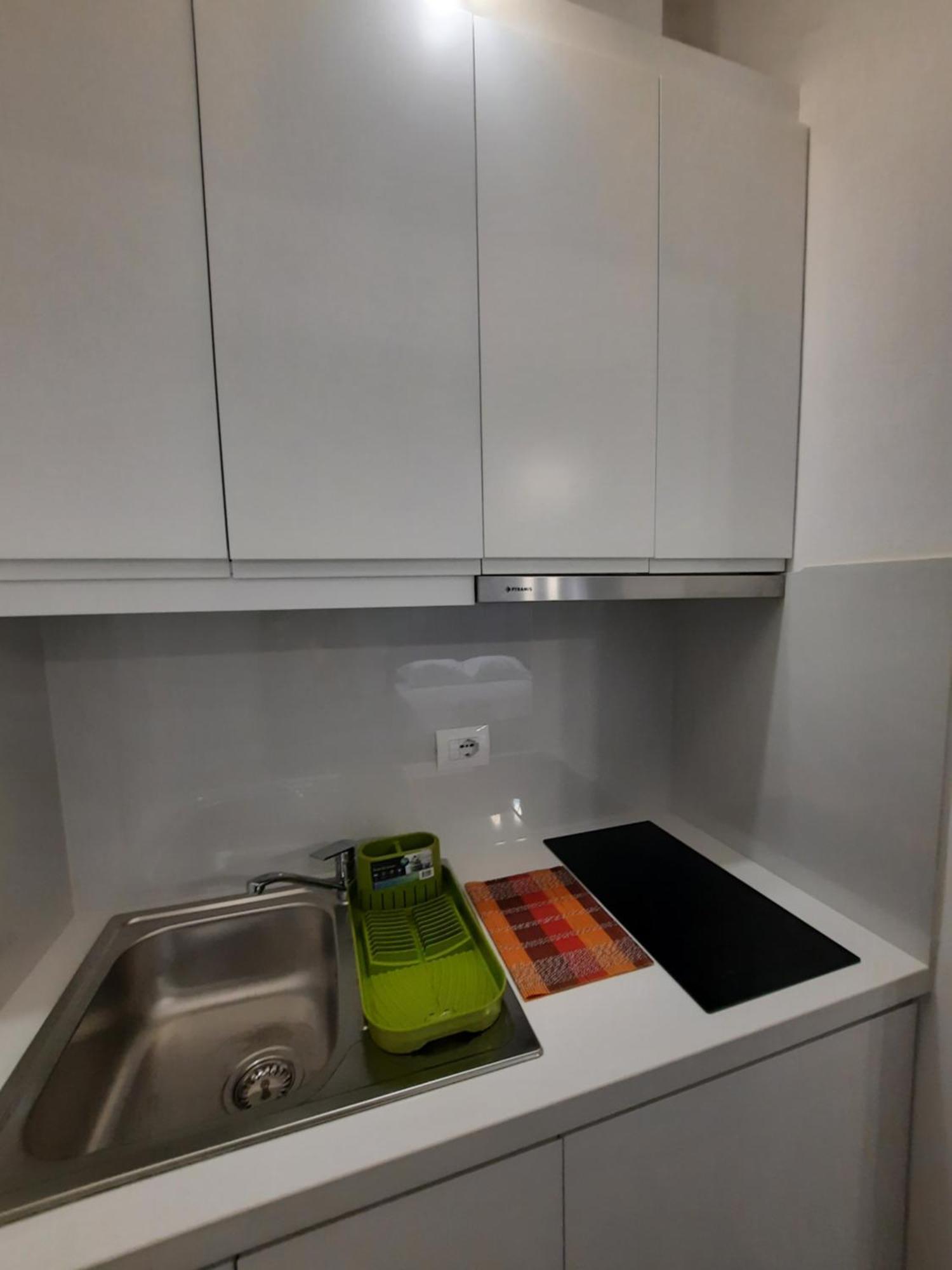 Nora'S Guesthouse Sarandë 외부 사진