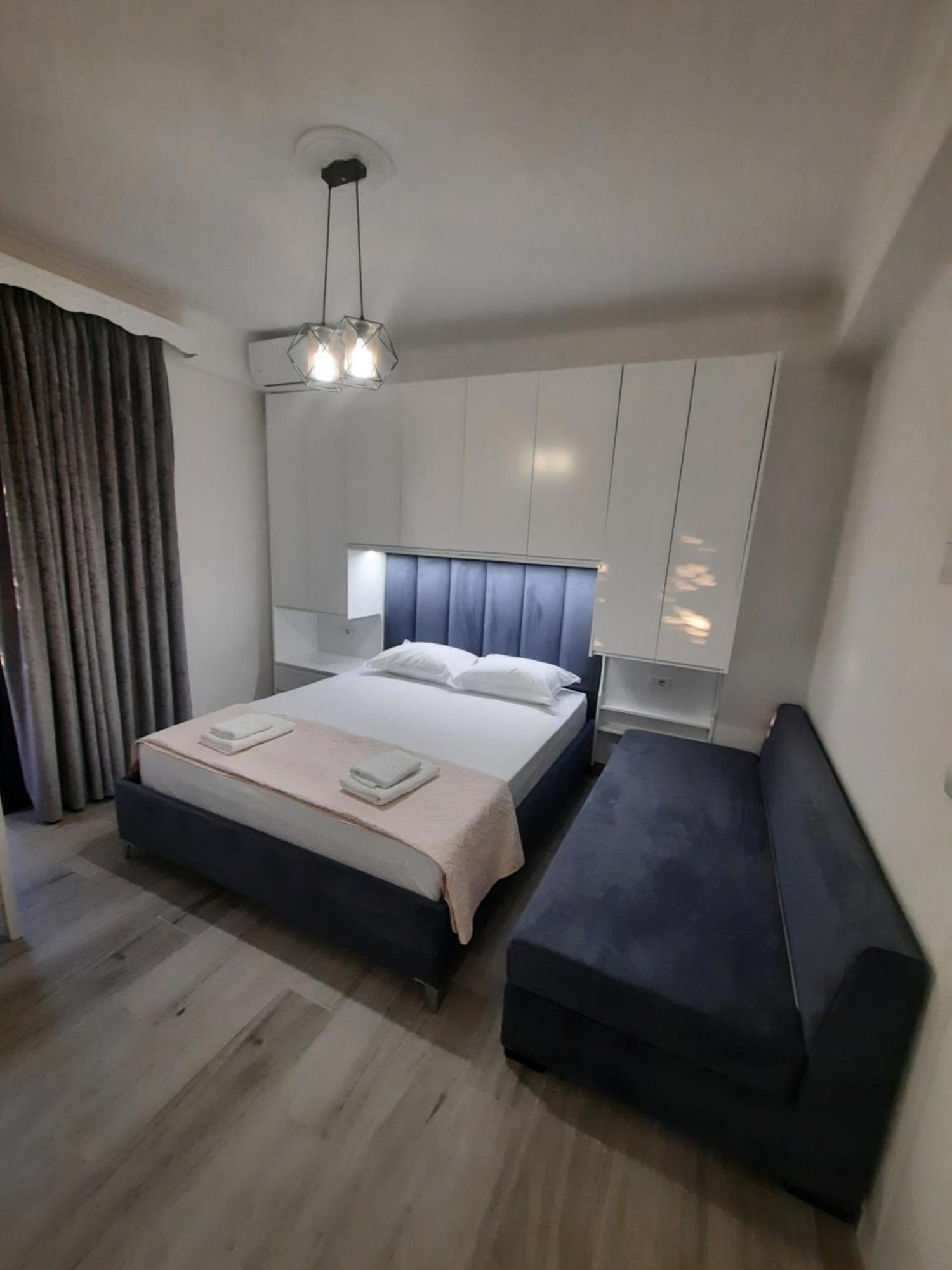 Nora'S Guesthouse Sarandë 외부 사진
